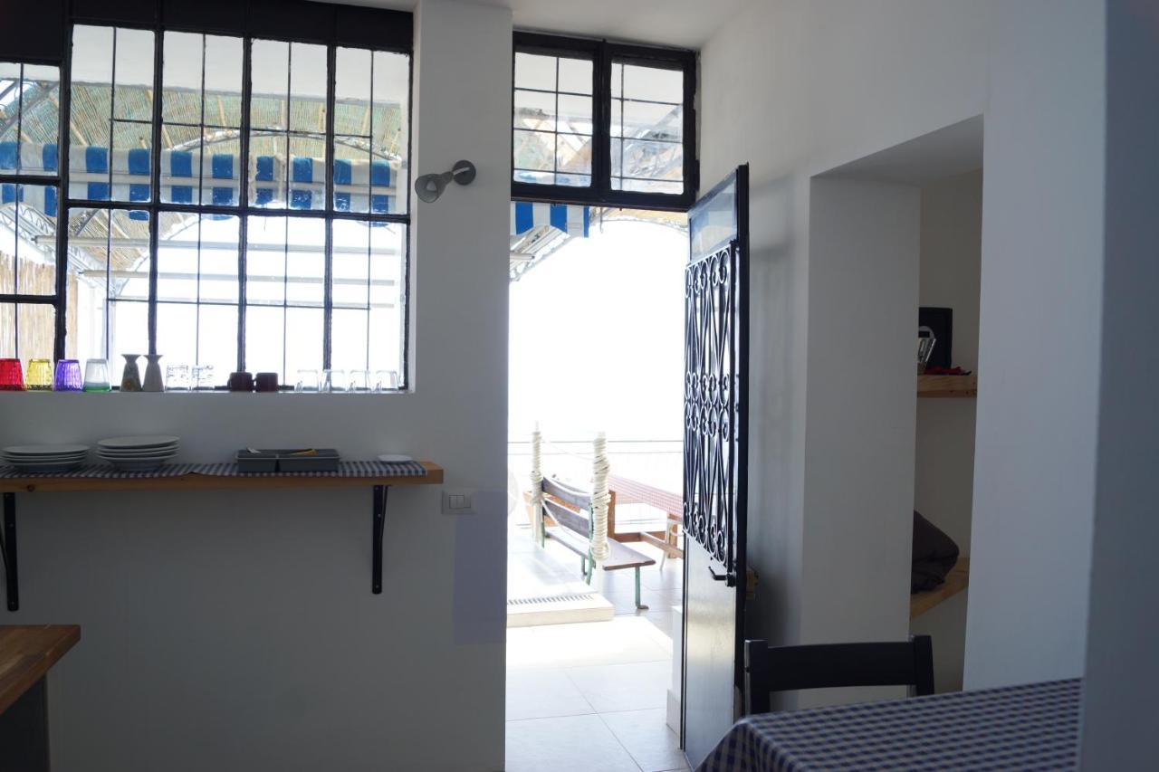 Appartement Total Sea View Grimaldi à Vintimille Extérieur photo
