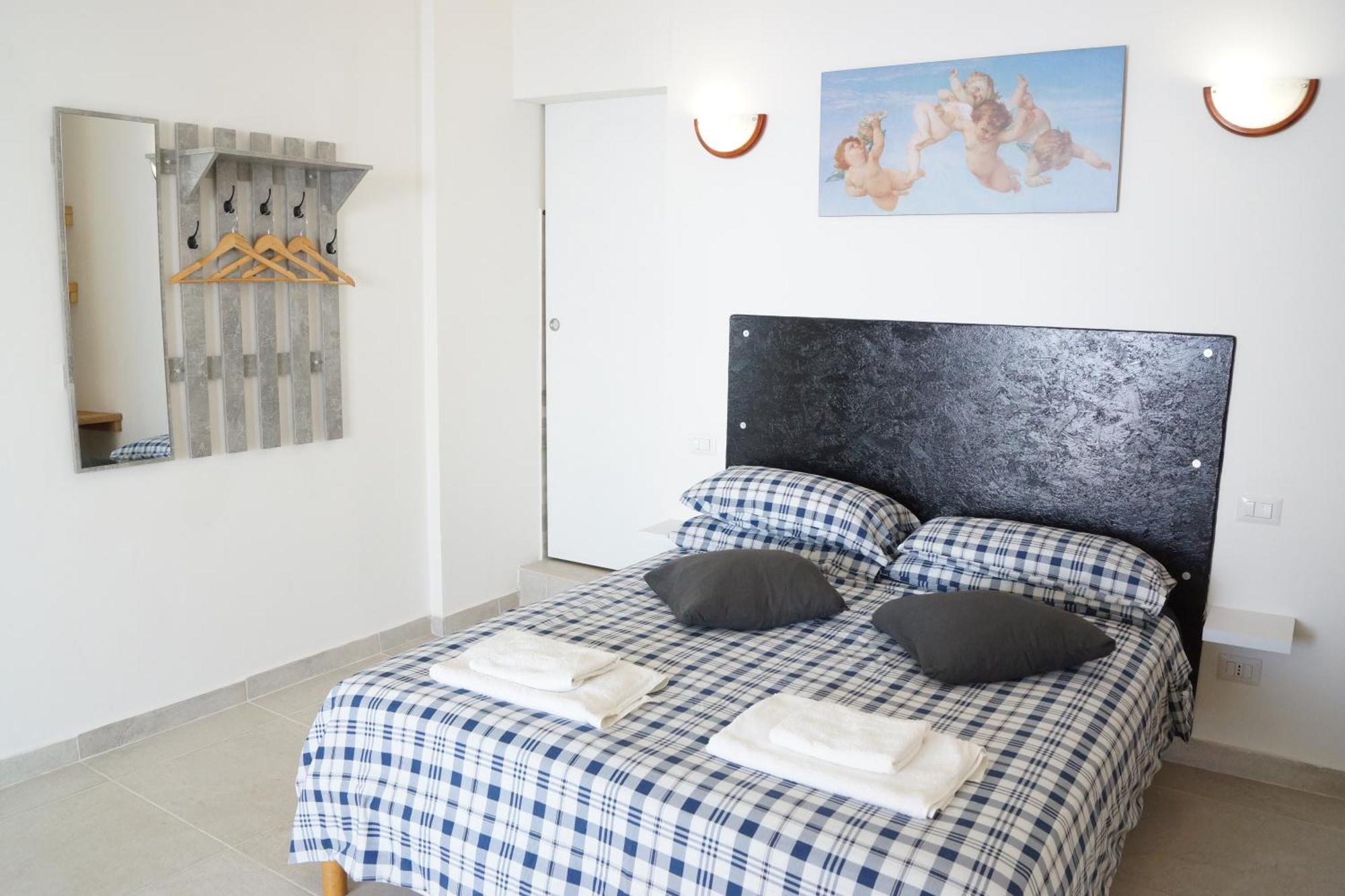 Appartement Total Sea View Grimaldi à Vintimille Extérieur photo